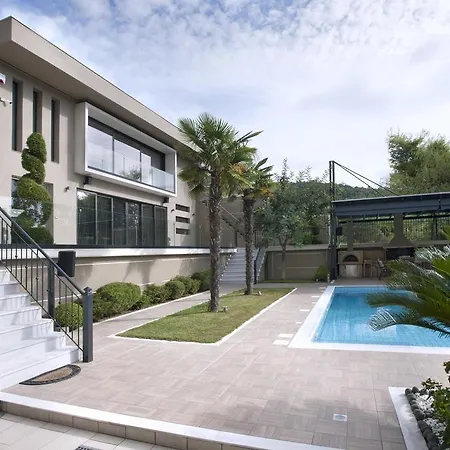 Villa Mando Luxury
