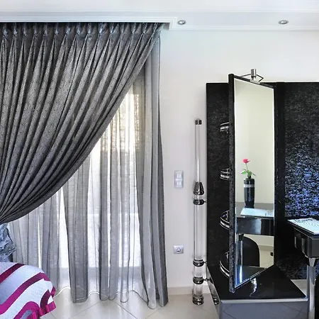 Mando Luxury Koropi