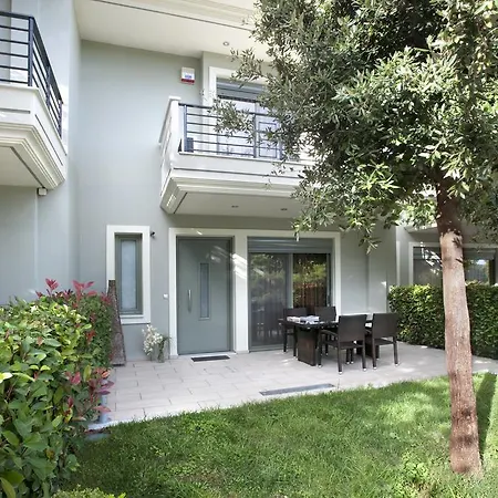 Mando Luxury Koropi